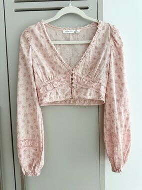 Altar'd State Pale Pink Floral Cropped Lace-Trim Top